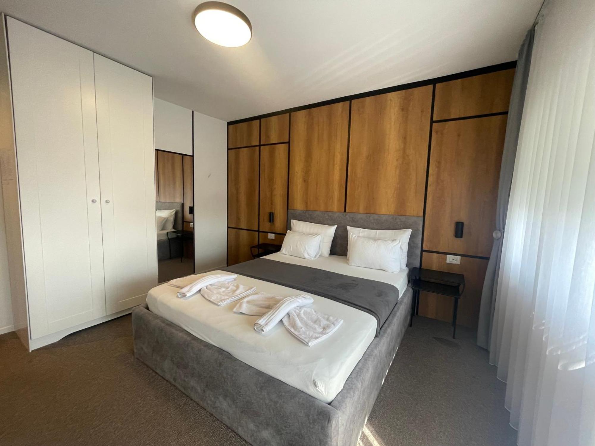 New Prishtina Luxury Rooms Приштина Екстер'єр фото